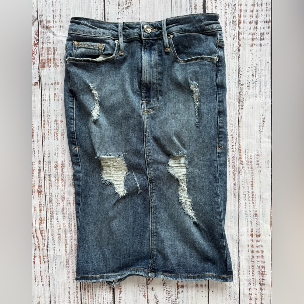 Good American Distressed Denim Skirt